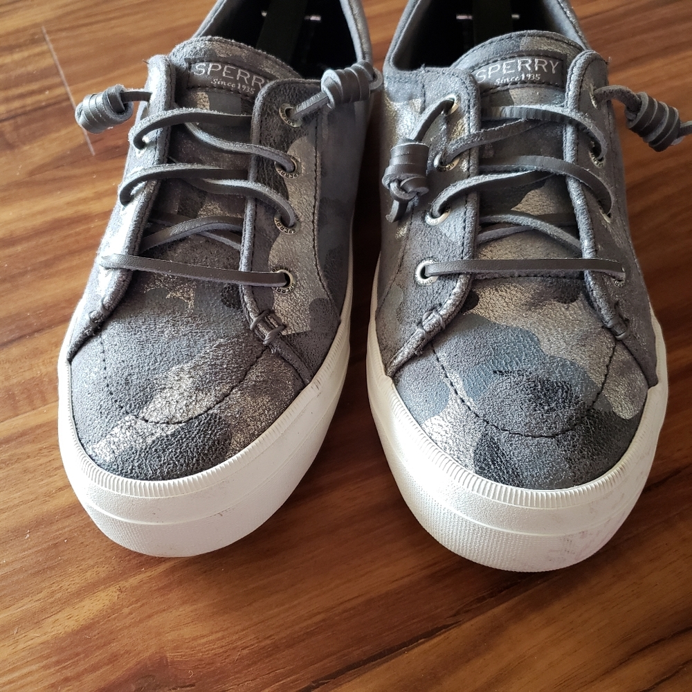 SPERRY Top-Sider Gray Metallic Camo Memory Foam Slip On Sneaker